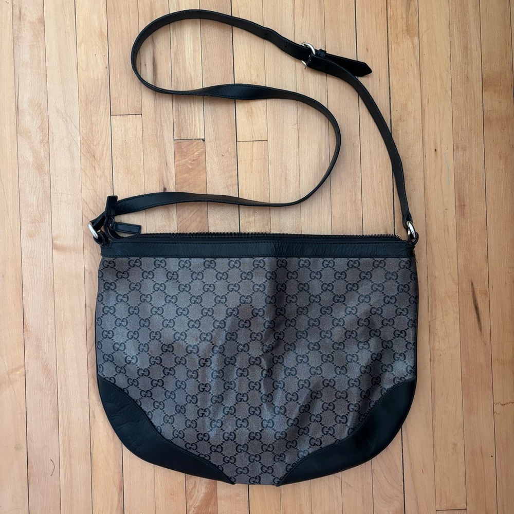 Gucci Crossbody Bag